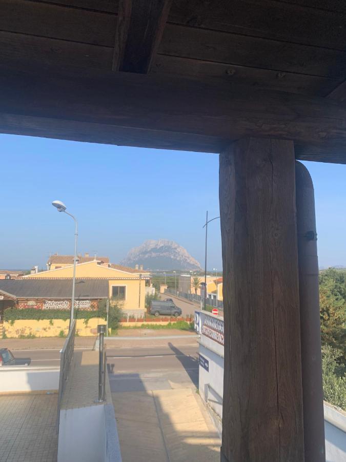 Bella Vista Su Tavolara Apartment